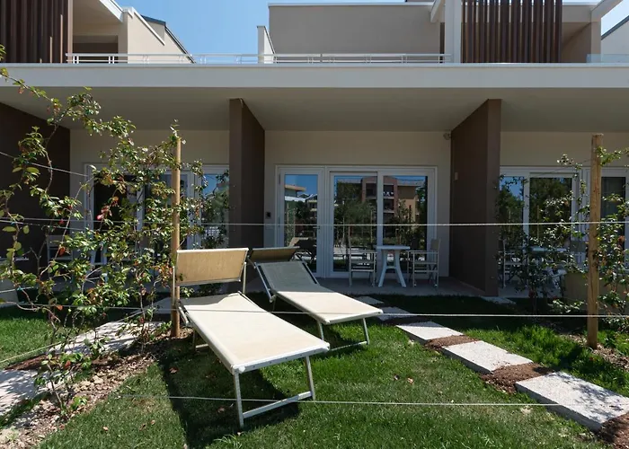 Апарт-отель Du Parc &