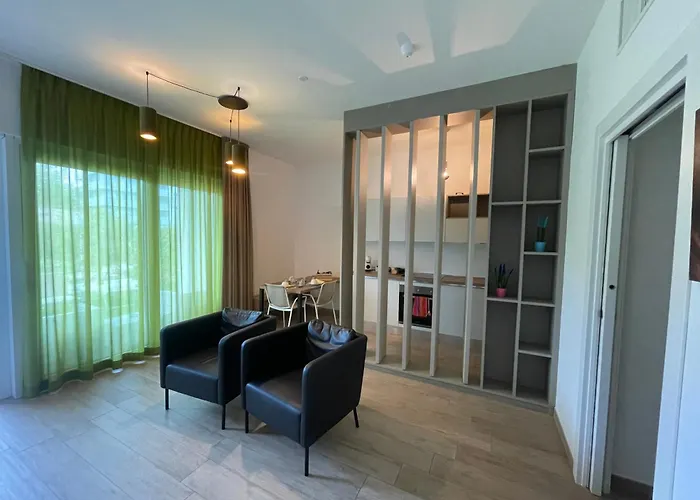 Апарт-отель Du Parc & 4*